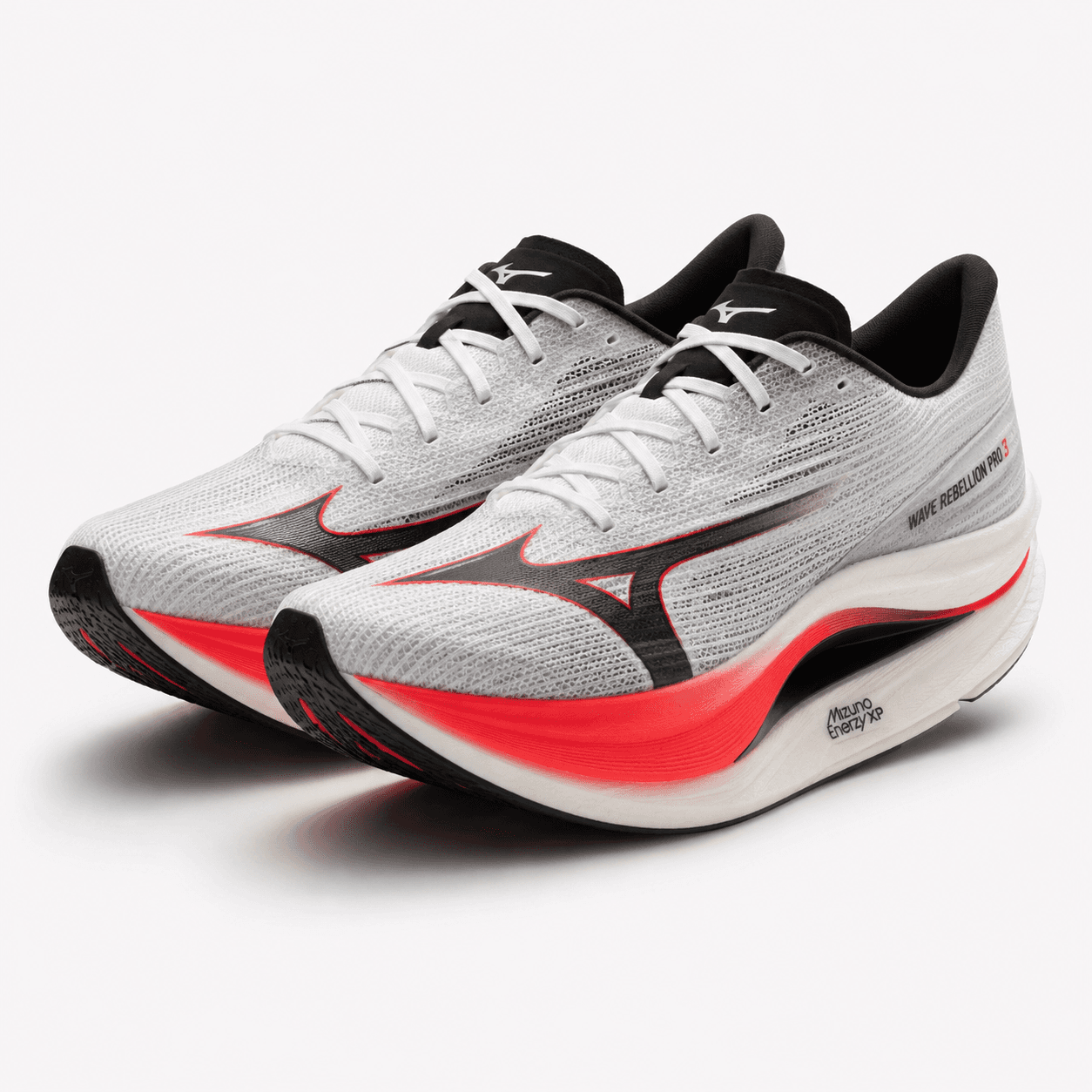 Mizuno Wave Rebellion Pro 3